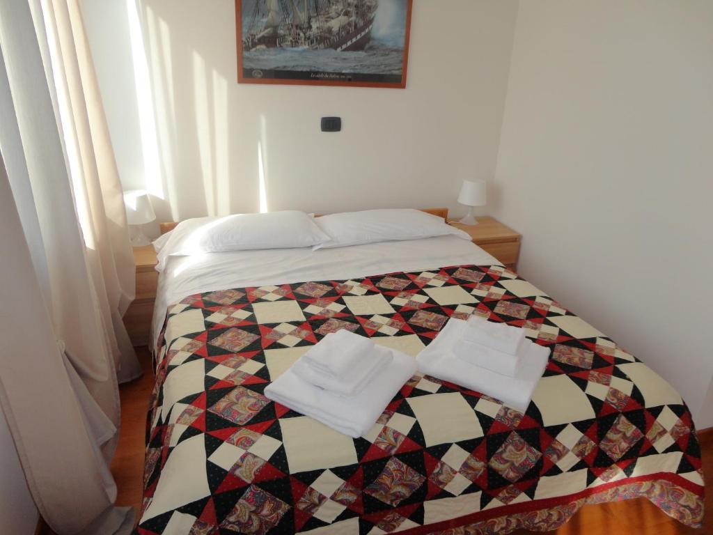 Alloggio Cavour Ferrara Phòng bức ảnh
