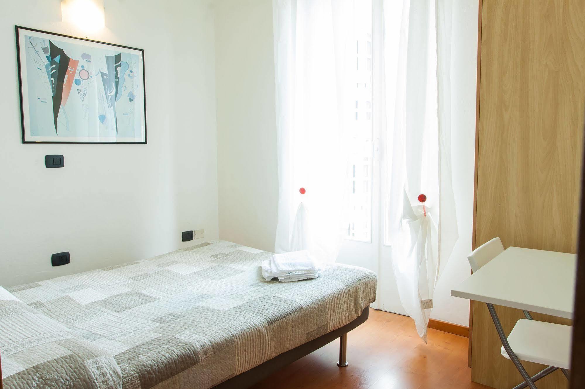 Alloggio Cavour Ferrara Ngoại thất bức ảnh