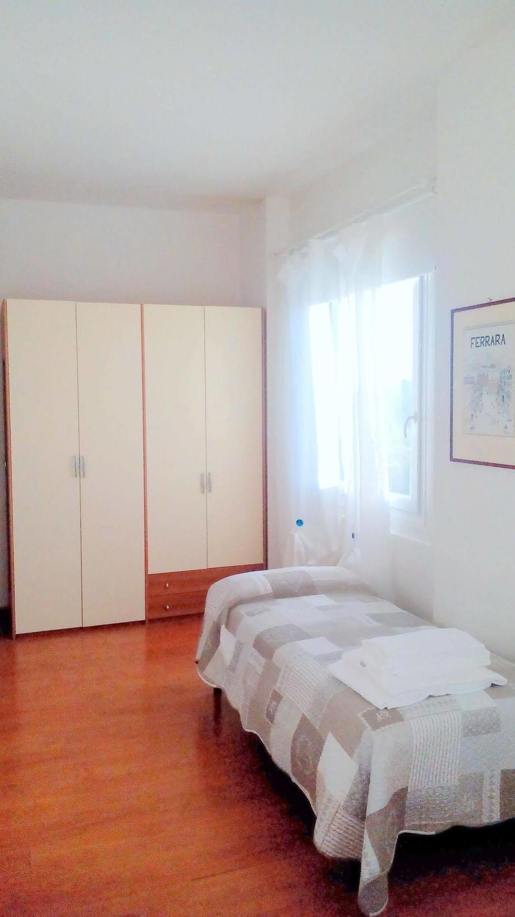 Alloggio Cavour Ferrara Ngoại thất bức ảnh